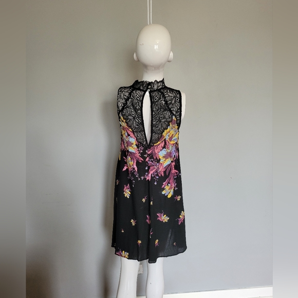 Free People Marsha Lace Slip Dress, VGUC, Size S - Picture 3 of 6